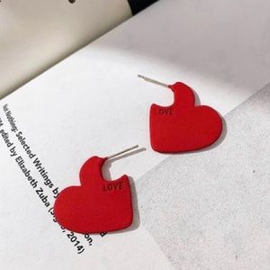 NEW-Valentine Love Red Vintage❤️Statement Earrings